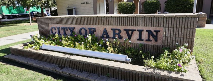 http://www.bakersfield.com/news/arvin-looks-to-impose-more-regulations-on-oil-gas-operators/article_2beb26d6-cbdc-11e7-ba1a-4b0ac35a0fa8.html